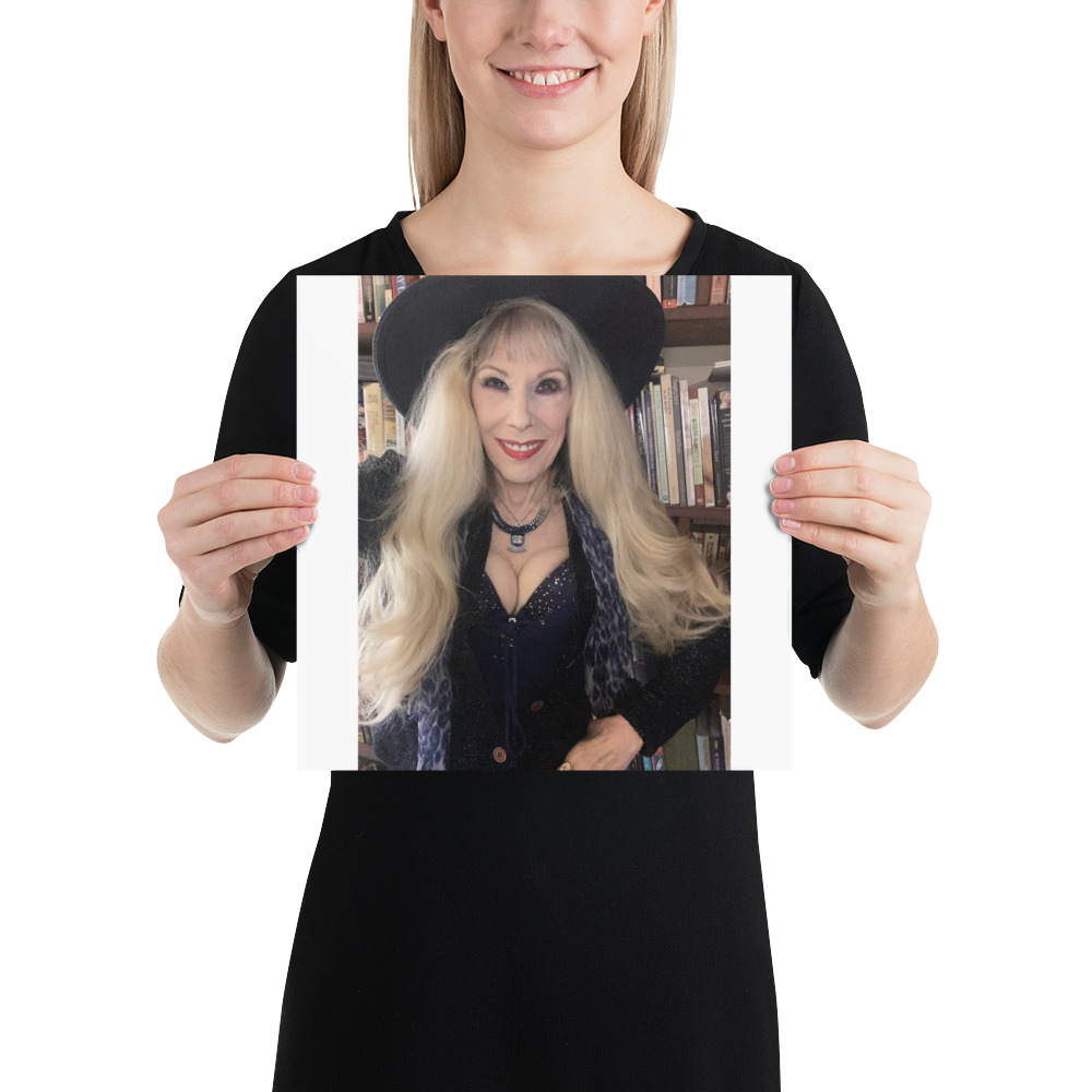 Dr. Suzy Library - Image 3
